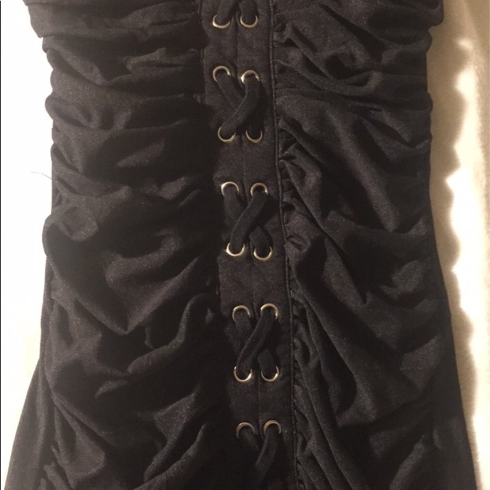 Clothes - Picture 2 of 2